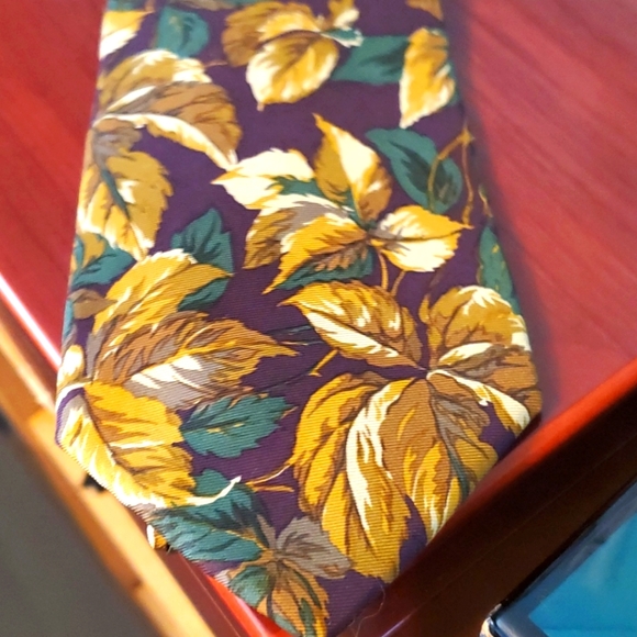Mens tie - Picture 1 of 3